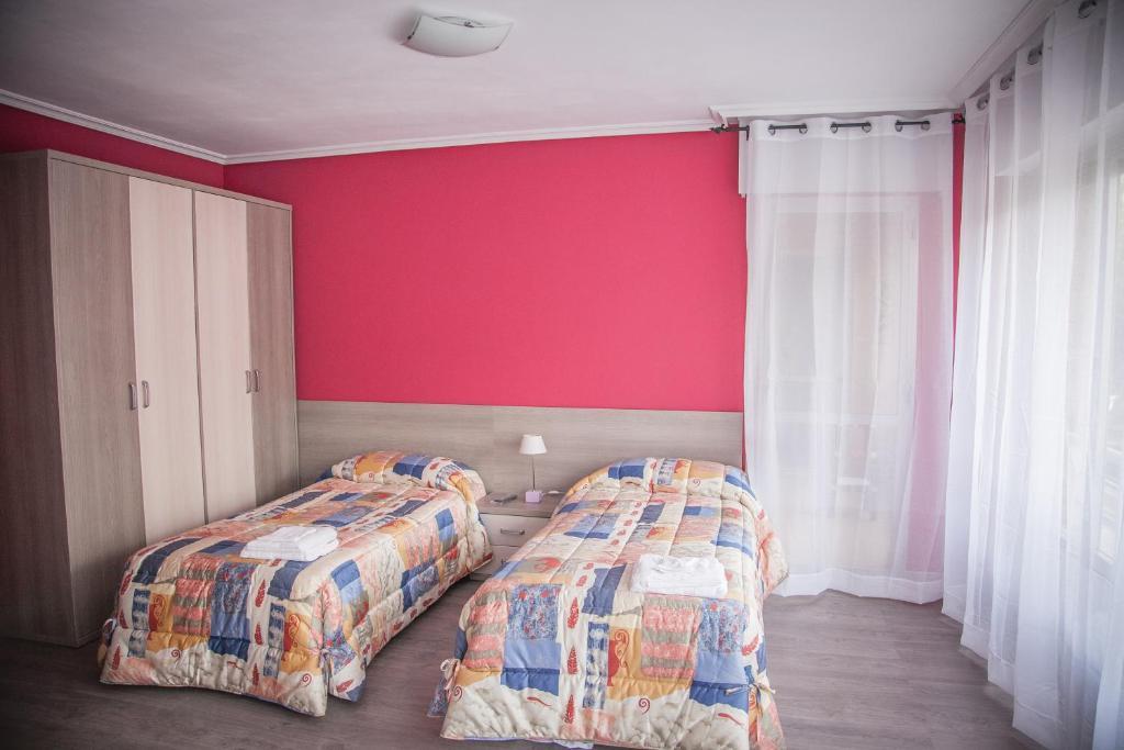Pension Parque Del Ebro (Adults Only) Logrono Room photo