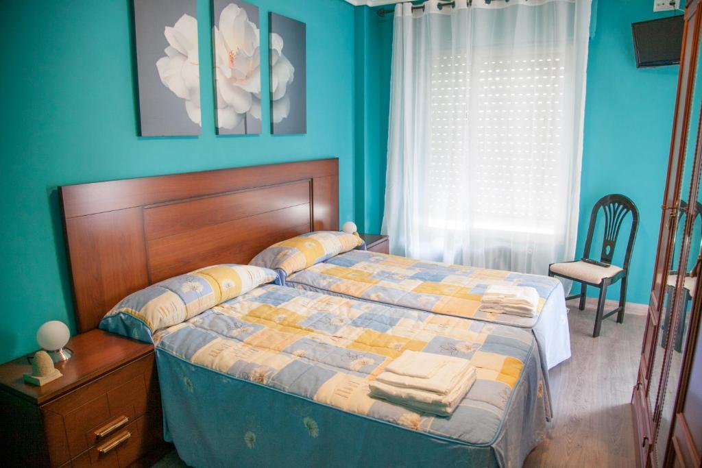 Pension Parque Del Ebro (Adults Only) Logrono Room photo